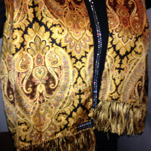 Paisley damask Italian Silk Scarf - Picture 4 of 9